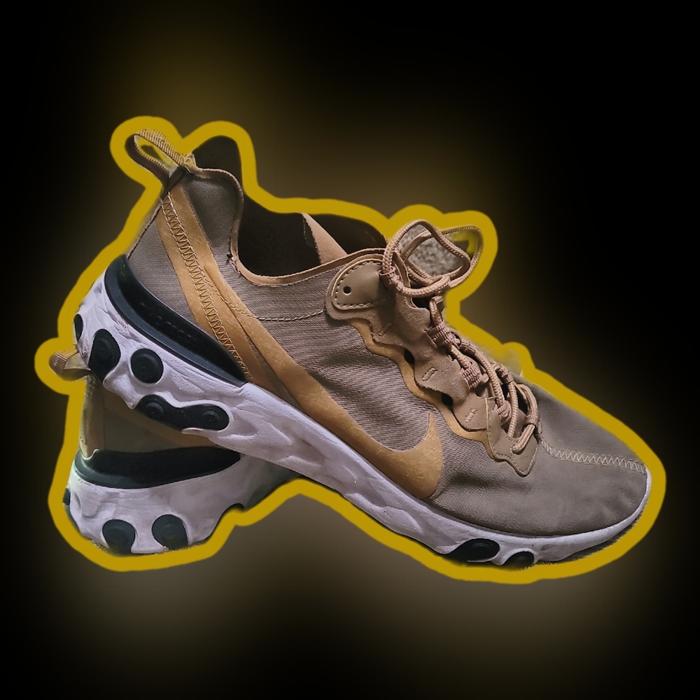 Nike Element React